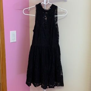 Beautiful black sleeveless lace dress